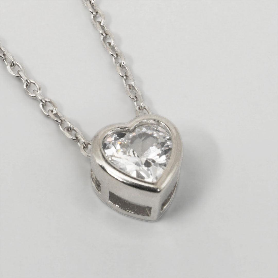 Enchanted Heartbeat Solitaire Charm 925 Silver Necklace