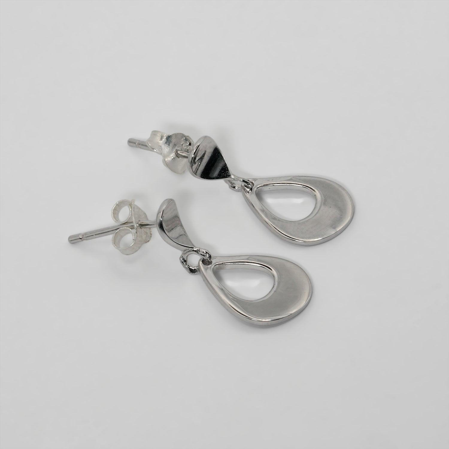 drop-earrings-rhodium-plated