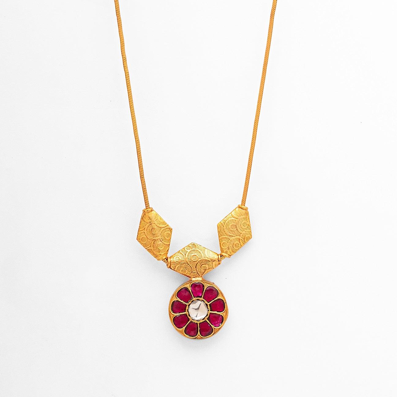 gold-polki-fusion-silver-necklace