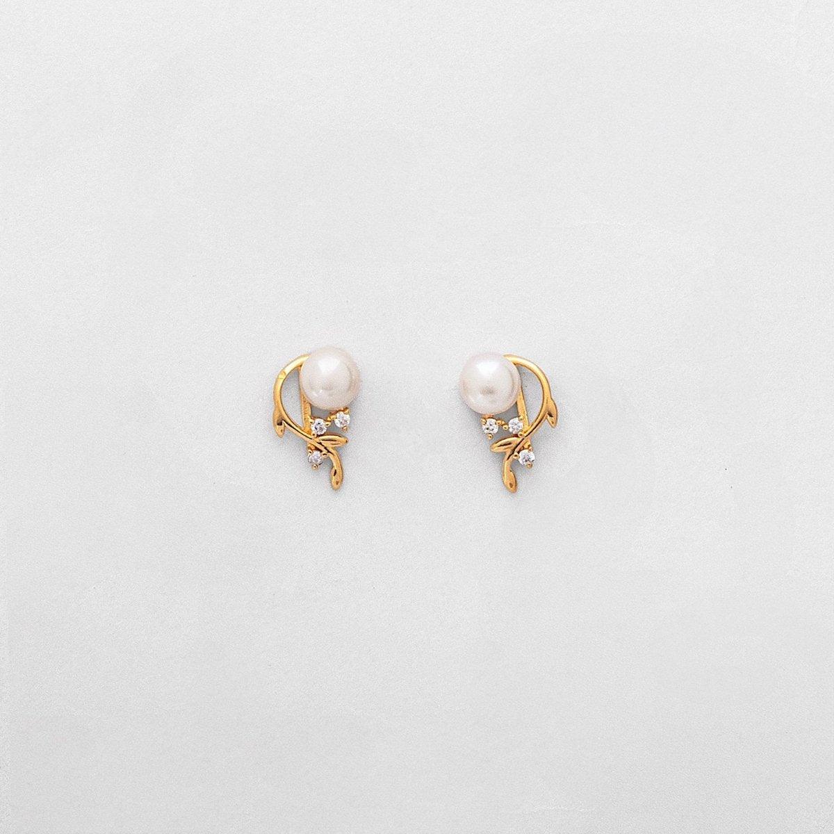 pearl-18k-gold-plated-925-silver-studs