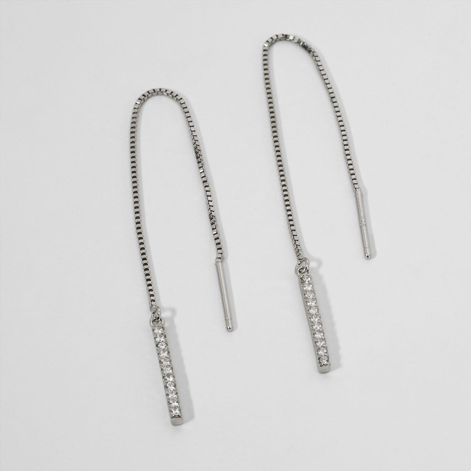 sleek-rod-925-silver-sui-dhaga-earrings